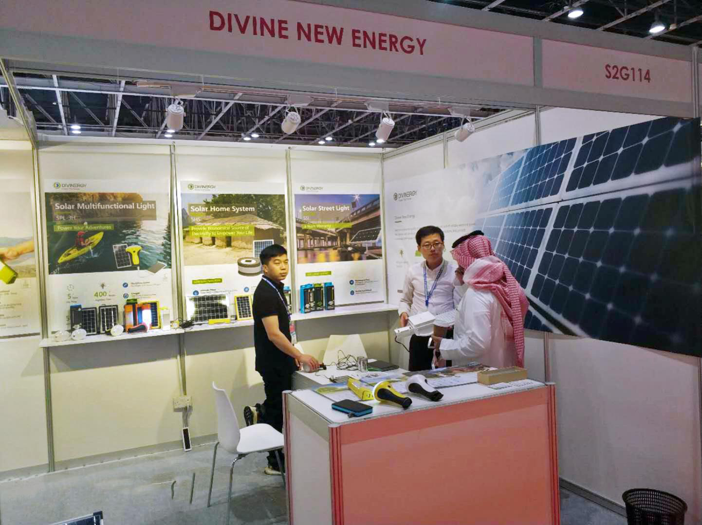 Divinergy Attended the Co-Hosted China Trade Fair in UAE and Iran
